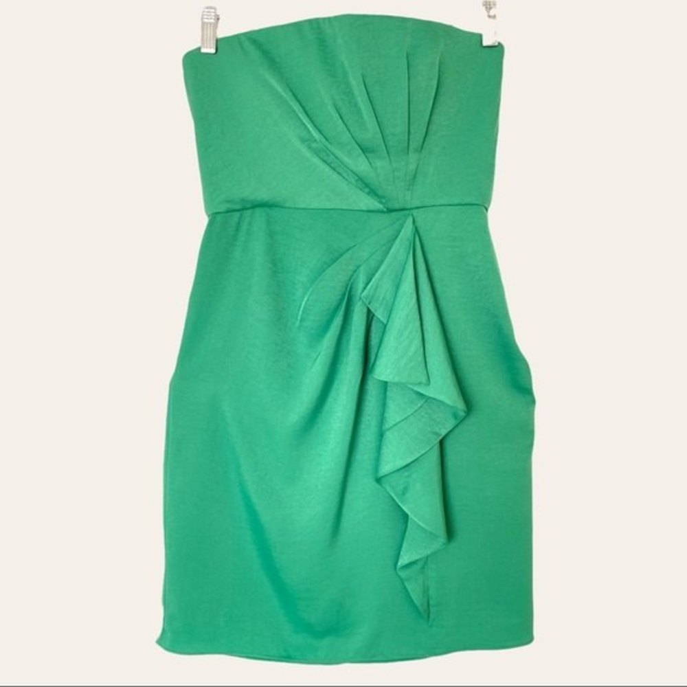 BCBG Maxazria Strapless Silk Green Dress Womens size 4